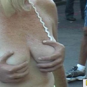 Смешные сексуальные бикини фото 6